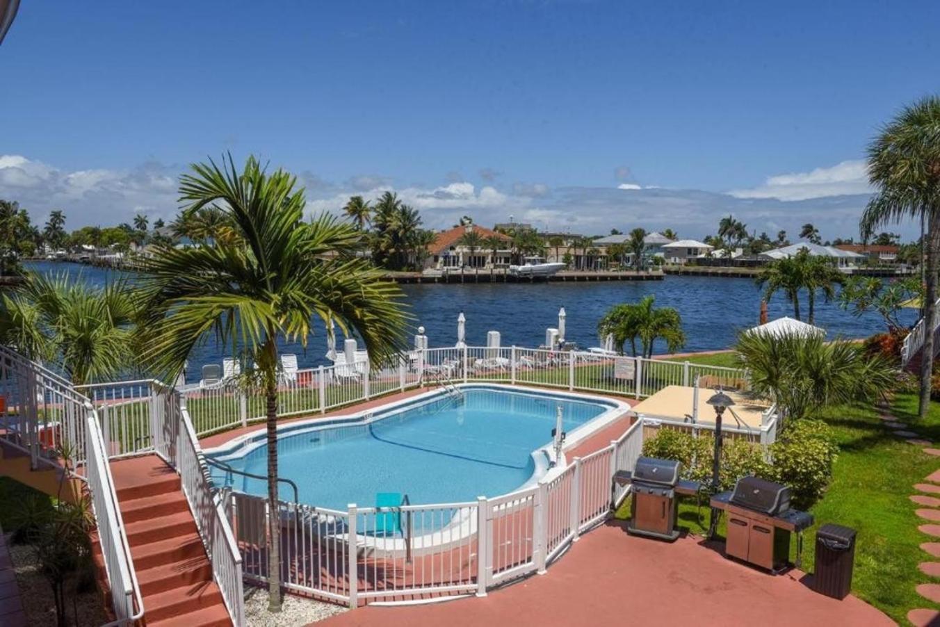 Studio Intracoastal Views! 5 Min Walk To The Beach Villa Pompano Beach Dış mekan fotoğraf