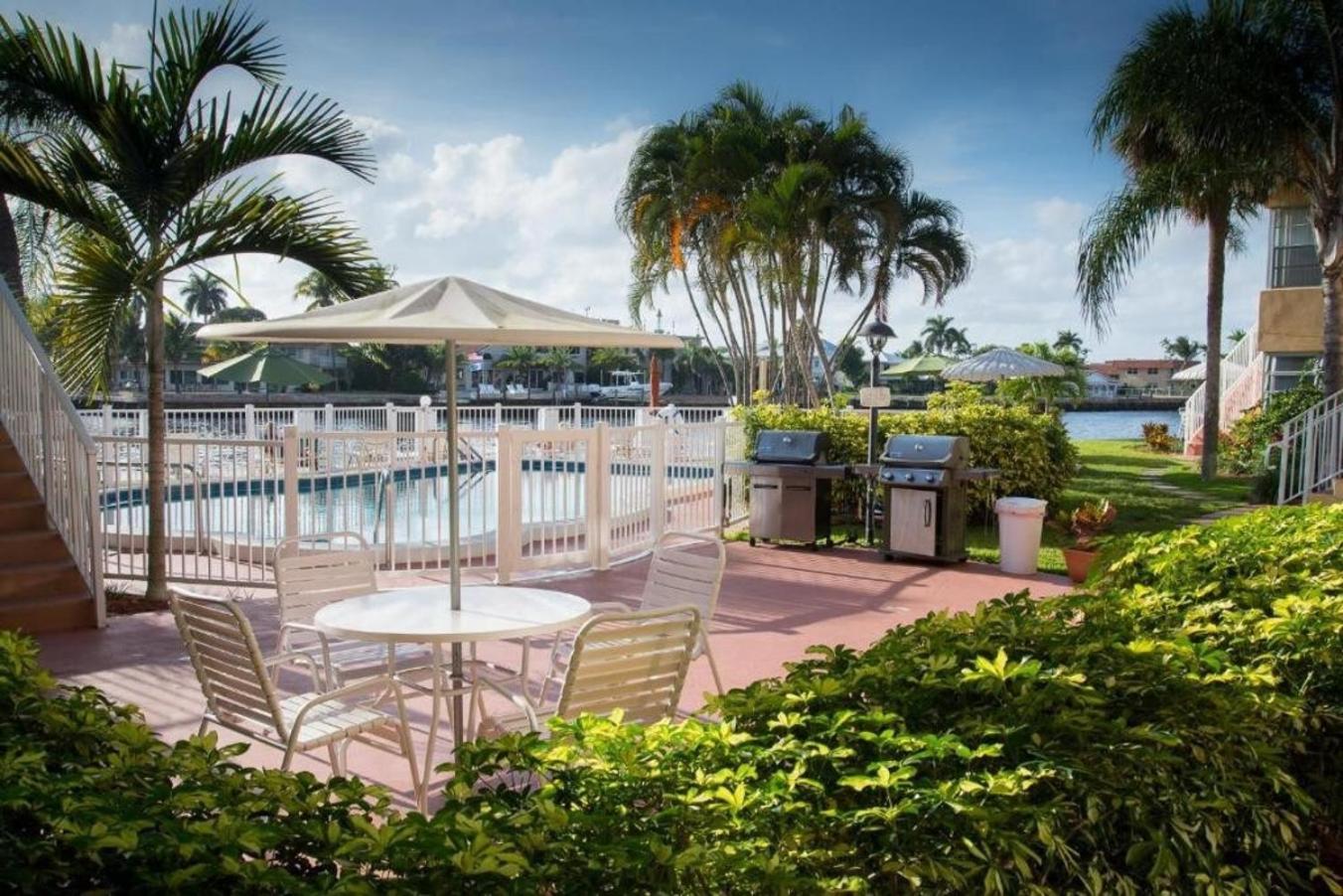 Studio Intracoastal Views! 5 Min Walk To The Beach Villa Pompano Beach Dış mekan fotoğraf