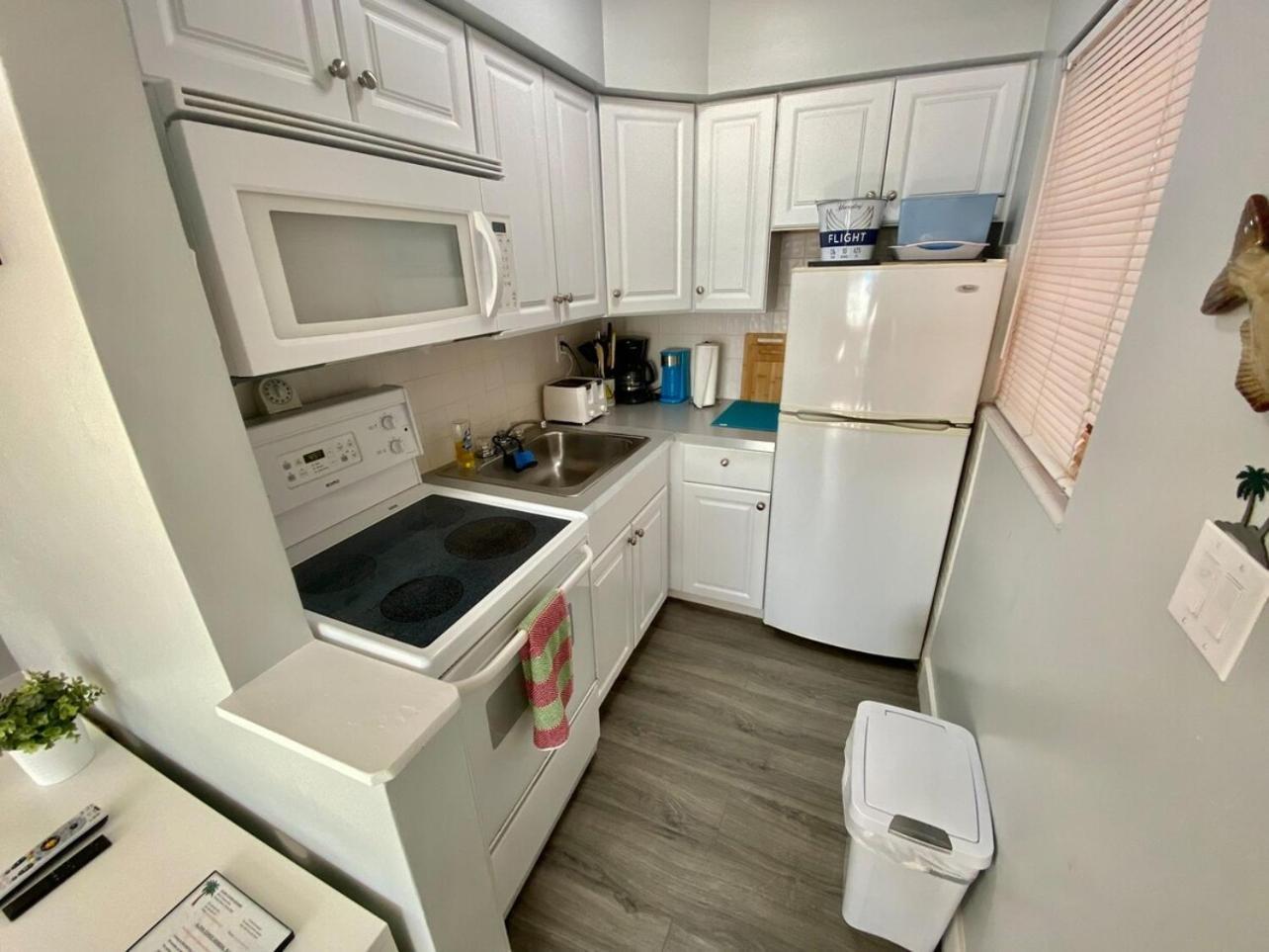 Studio Intracoastal Views! 5 Min Walk To The Beach Villa Pompano Beach Dış mekan fotoğraf