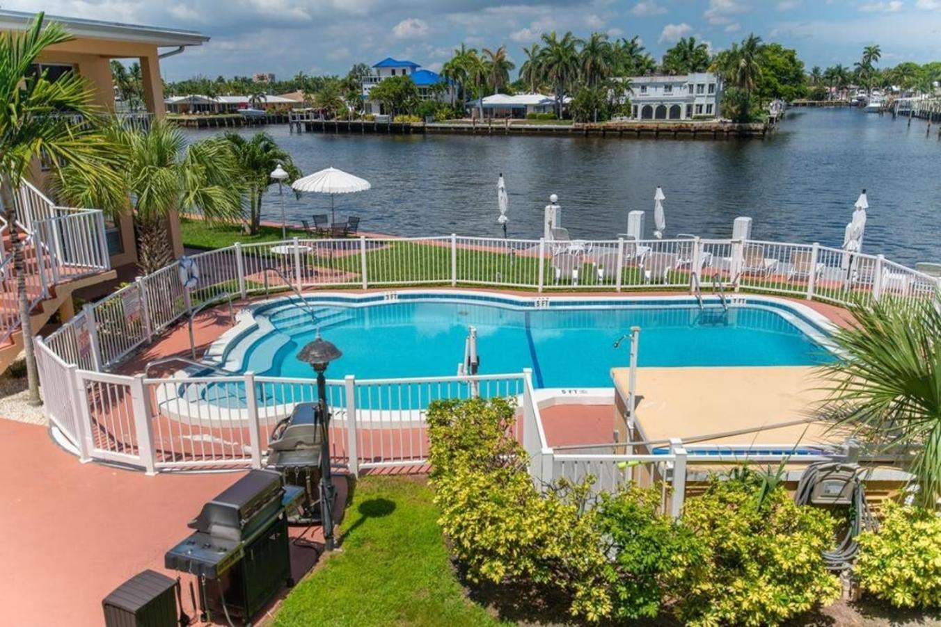 Studio Intracoastal Views! 5 Min Walk To The Beach Villa Pompano Beach Dış mekan fotoğraf
