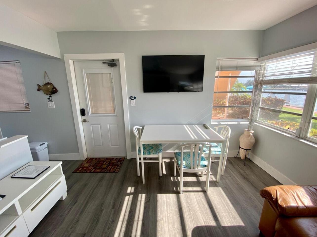 Studio Intracoastal Views! 5 Min Walk To The Beach Villa Pompano Beach Dış mekan fotoğraf